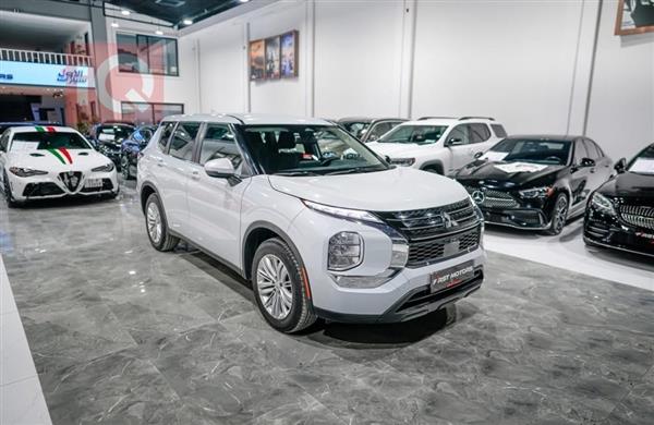 ميتسوبيشي اوتلاندر 2022 للبيع في العراق - اربيل